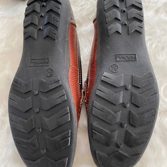 WomanLoafers - Picture 4 of 4